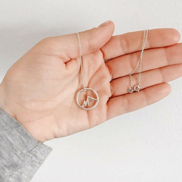 NEW mountain necklace - Picture 5 of 5